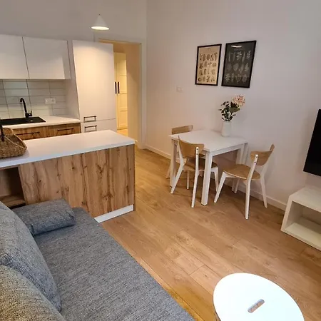 Szczytowa Kamienica Blisko Centrum Appartement *